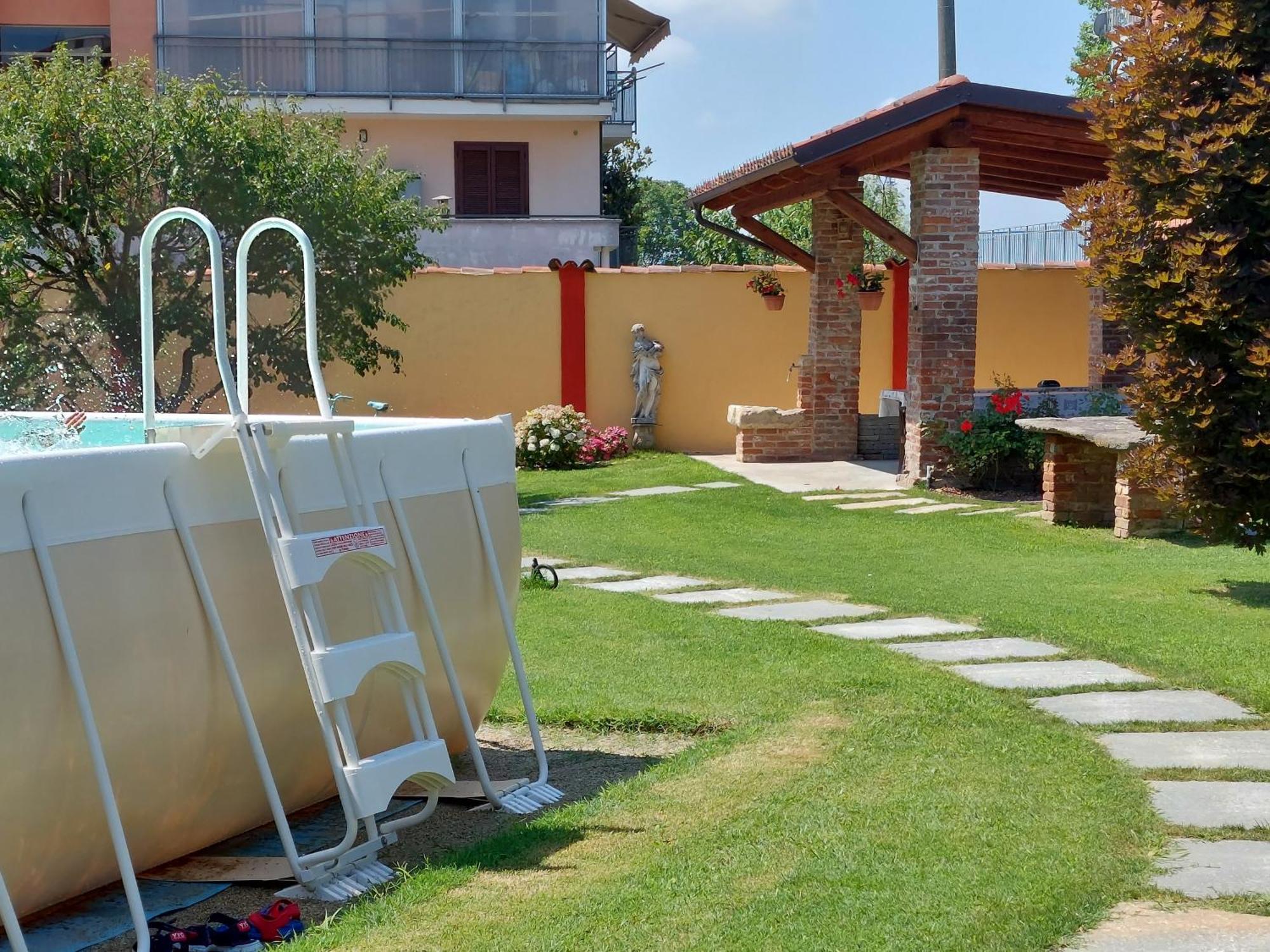 Casa Del Grande Vecchio Bed & Breakfast Airasca Exterior foto