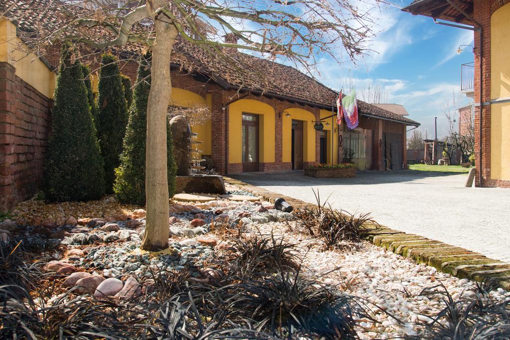 Casa Del Grande Vecchio Bed & Breakfast Airasca Exterior foto