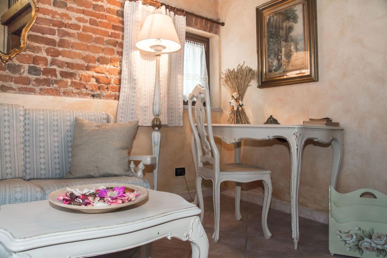 Casa Del Grande Vecchio Bed & Breakfast Airasca Exterior foto